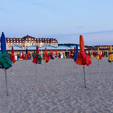 My Des Ammonites - Deauville Апартаменты